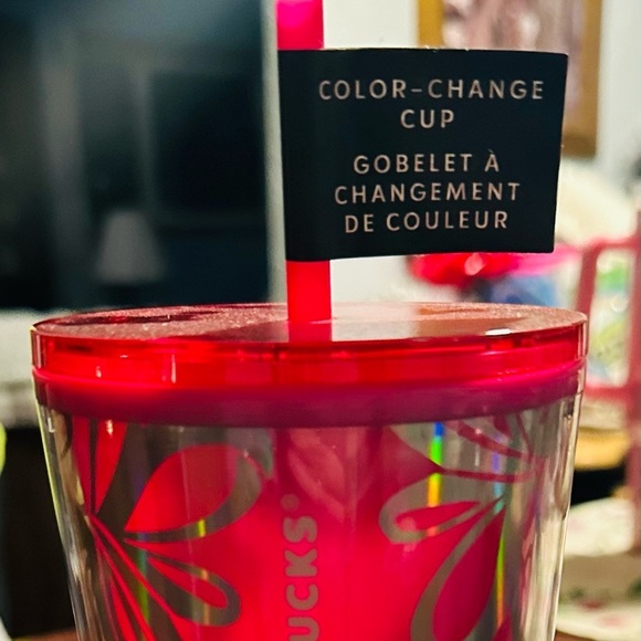 NWT Rare Large Starbucks cup- color changing - Picture 2 of 5